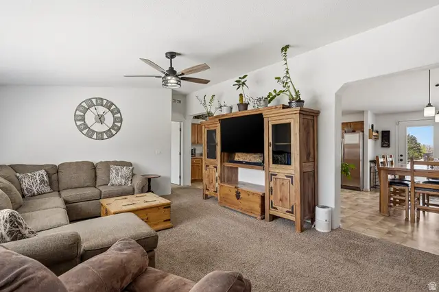 1637 E Midvalley Rd, Enoch, UT 84721 - #3