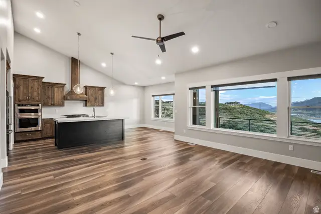 11091 N Shoreline Dr, Hideout, UT 84036 - #3