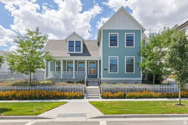 11524 S Silver Pond Dr W, South Jordan, UT 84009