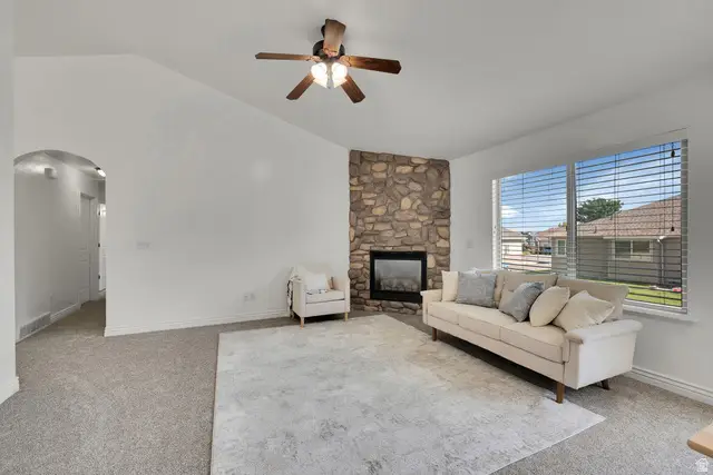 1394 W Sageberry Dr., Santaquin, UT 84655 - #3