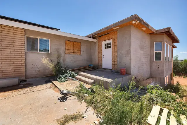 760 N Lauritzen, Hildale, UT 84784 - #1