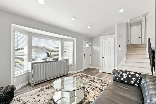 6104 W Castle Park Ln, West Jordan, UT 84084