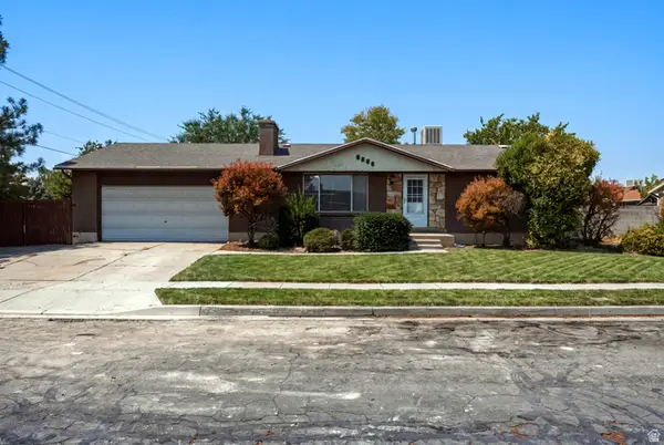 6986 S Lexington Dr W, West Jordan, UT 84084
