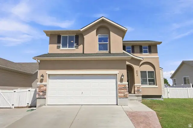 205 E Clermont Ln, Stansbury Park, UT 84074 - #1