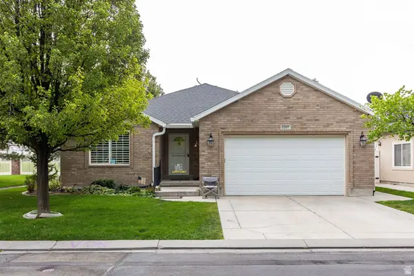 1207 W Bryce Jeffery Dr, Riverton, UT 84065