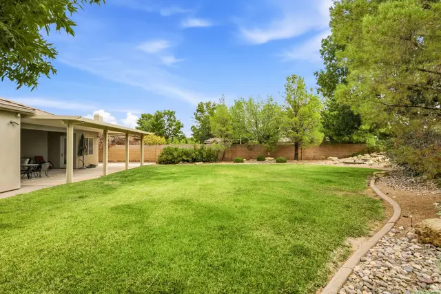 2476 E Meadow Mist Way, Saint George, UT 84790 - #2