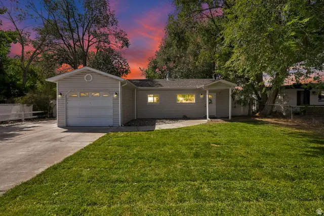 10282 S Zinnia Way, Sandy, UT 84094 - #1