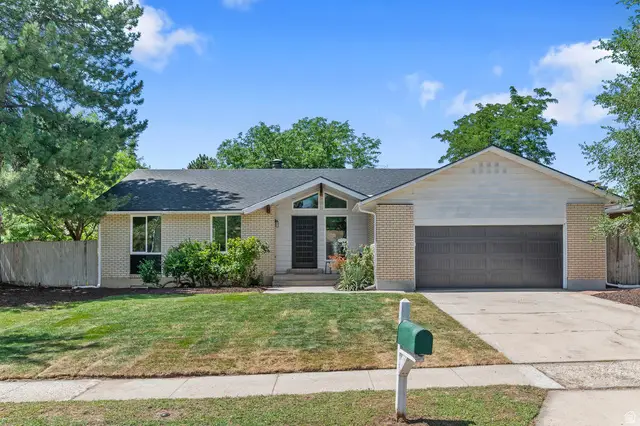 9828 S 2240 E, Sandy, UT 84092 - #2