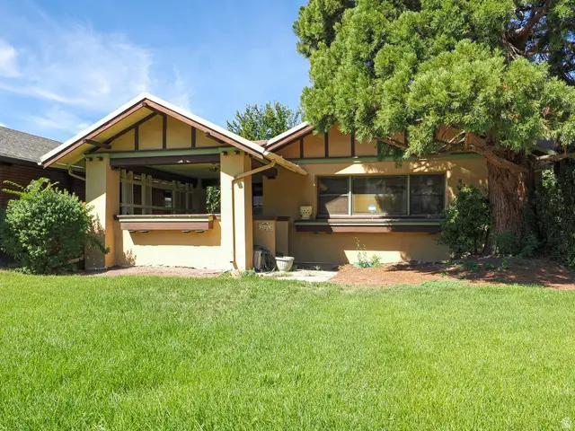 2466 S Highland Dr, Salt Lake City, UT 84106 - #1