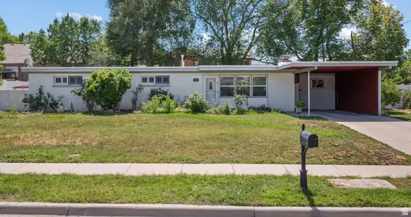 1520 E 8600 S, Sandy, UT 84093