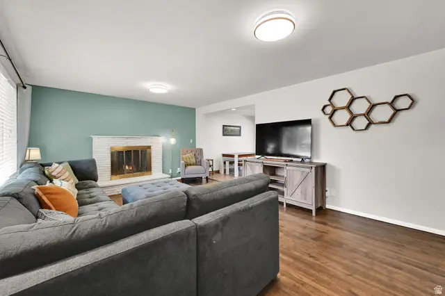 4475 S Vista Dr, South Ogden, UT 84403 - #2