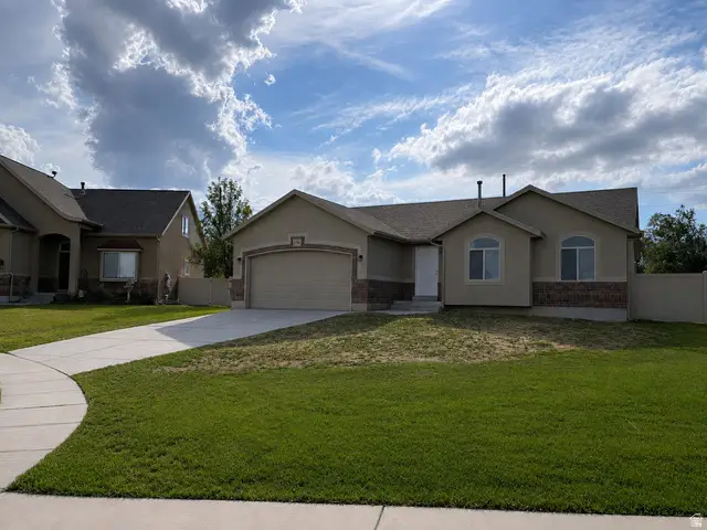6364 W Dillan Cir, Herriman, UT 84096 - #1