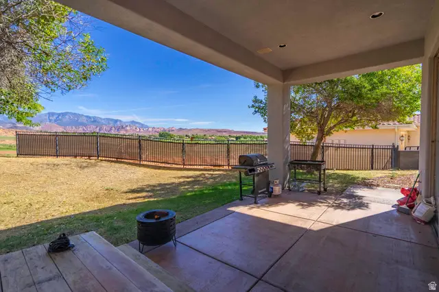 301 N Fairway Cir, Washington, UT 84780 - #1