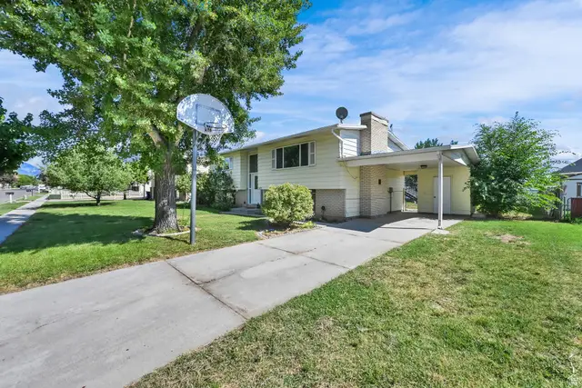1439 W 2600 N, Clinton, UT 84015 - #3