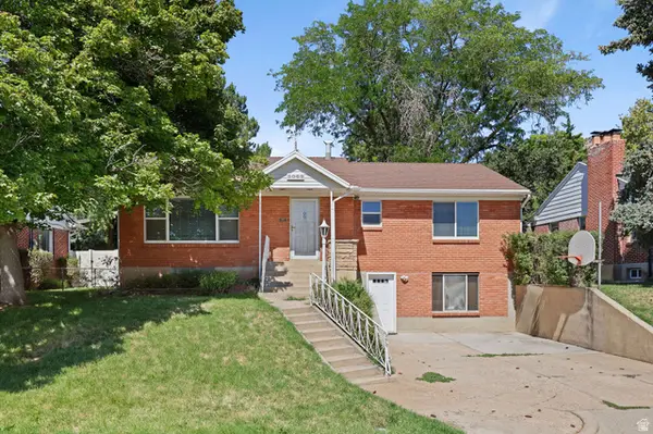3068 N Circle Way E, Ogden, UT 84403