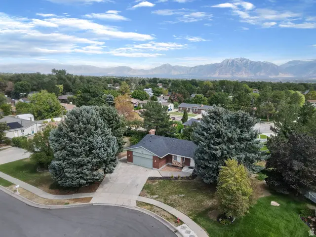 7503 S Paddington Cir W, West Jordan, UT 84084 - #3