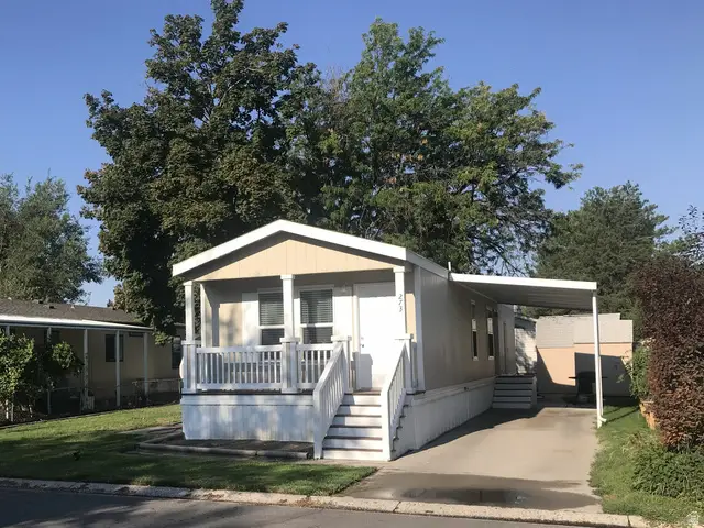 273 N Fall St W, Salt Lake City, UT 84116 - #1