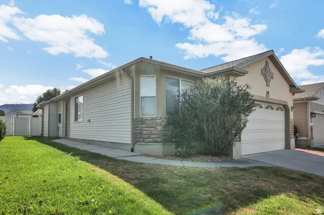 716 N Bradford Dr, North Salt Lake, UT 84054 - #2