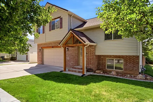 1383 N Chilly Peak Cir, Ogden, UT 84404 - #2