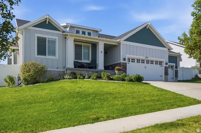 7245 W Silhouette Ln S, West Jordan, UT 84081 - #3