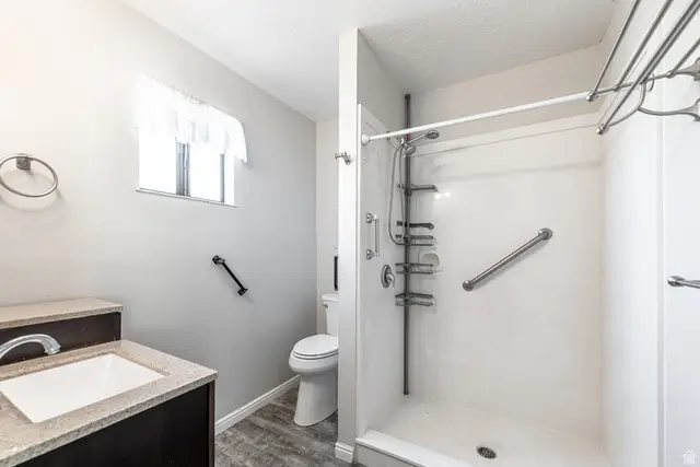 527 N Main St, Hurricane, UT 84737 - #2