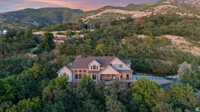 3203 E Fernwood Dr, Layton, UT 84040 - #1