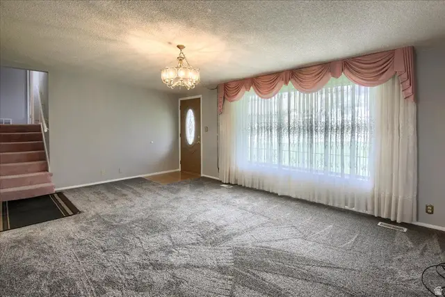 4059 Porter Ave, South Ogden, UT 84403 - #3