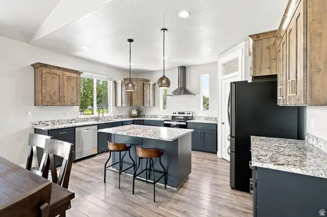 244 N Maple Bend Dr, Spanish Fork, UT 84660 - #3