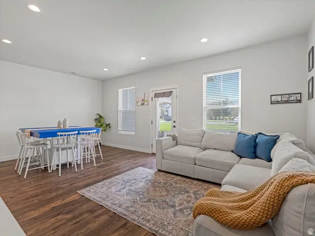 5969 W Lake Ave S, South Jordan, UT 84009 - #3