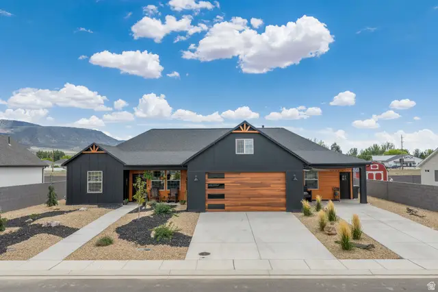 932 E Winchester Dr, Enoch, UT 84721 - #1