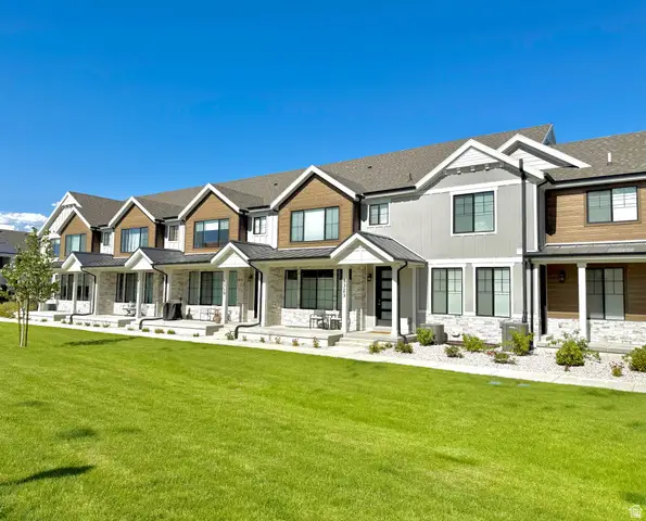 352 W Chadam Way #89, Midvale, UT 84047