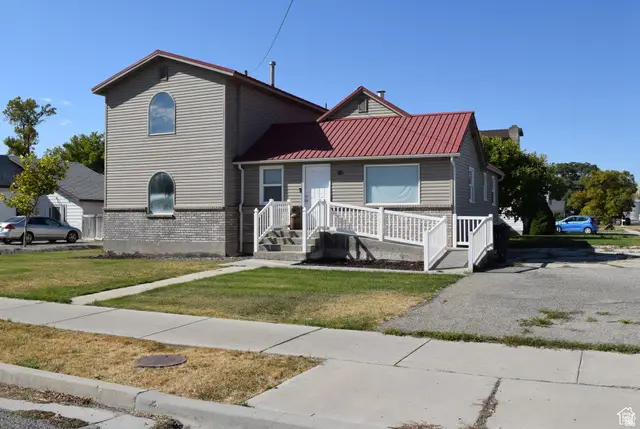 112 S Main W, Garland, UT 84312 - #1