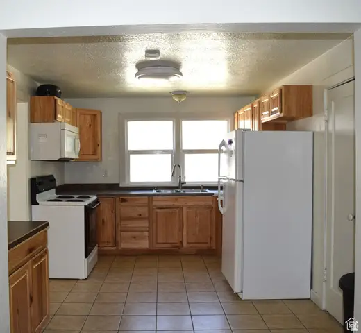 112 S Main W, Garland, UT 84312 - #3