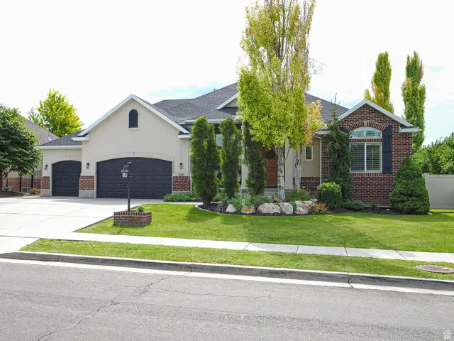 1239 Willowbrook Ln, Kaysville, UT 84037 - #2