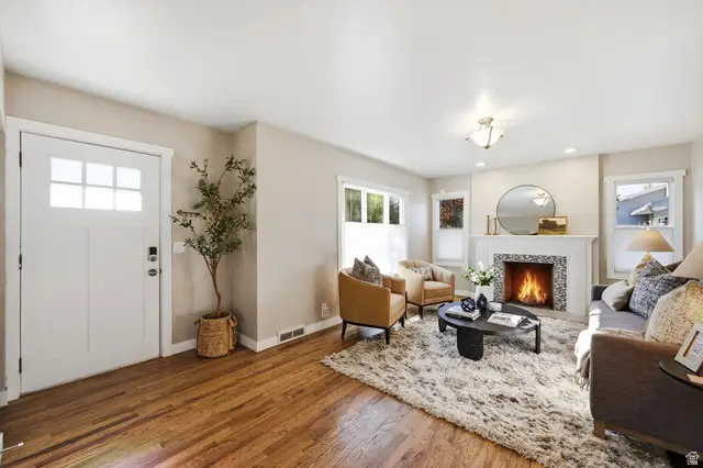2136 S 2300 E, Salt Lake City, UT 84109 - #3