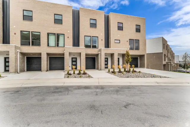 313 E Endurance Cir S, Draper, UT 84020 - #3