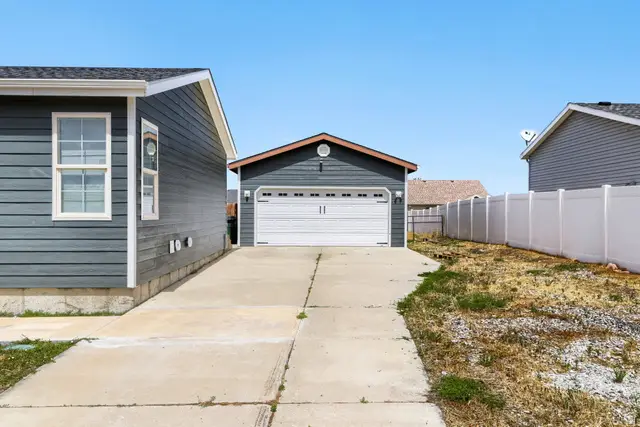 992 Timpie Rd, Tooele, UT 84074 - #2