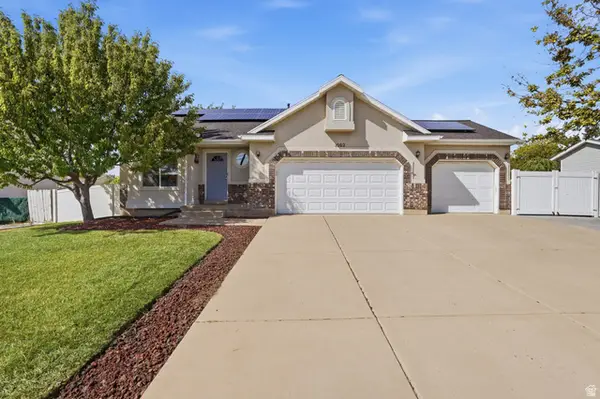 1062 W 200 S, Clearfield, UT 84015