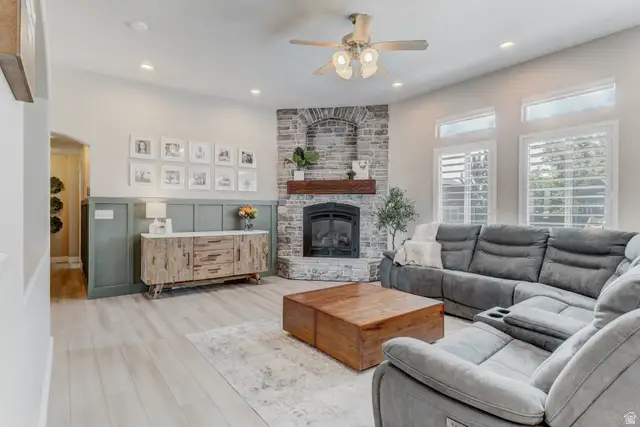 5997 W Silver Saddle Way S, Herriman, UT 84065 - #2