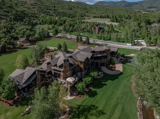 887 S Hobble Creek Rd, Springville, UT 84663 - #1