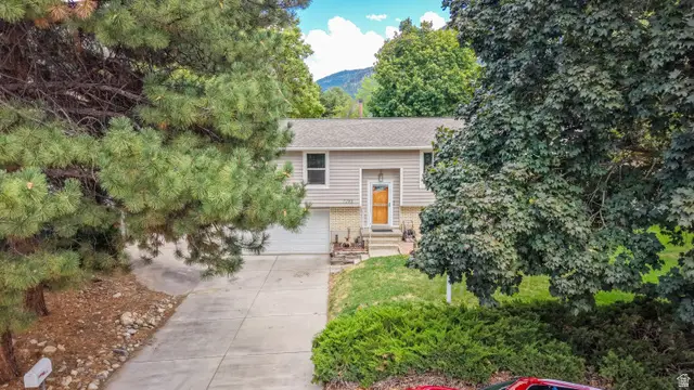 7283 S Pecan Cir, Cottonwood Heights, UT 84121 - #1