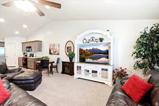 478 W Hyde Park Ln, Kaysville, UT 84037 - #2