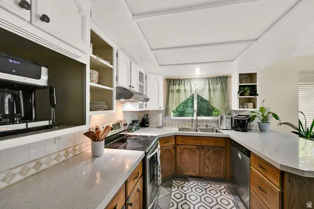 4896 S 3325 W, Roy, UT 84067 - #3