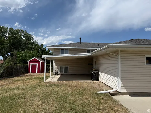 10802 S Jason Dr, Sandy, UT 84094 - #3