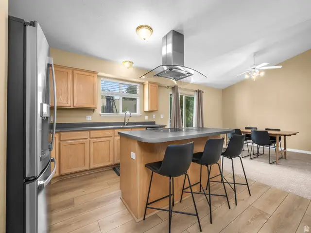 3237 W Meadow Leaf Ct, West Valley City, UT 84119 - #2