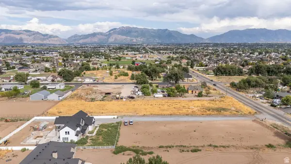 5164 W 4000 S #1, Hooper, UT 84315