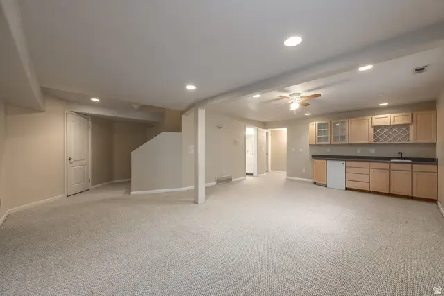5852 S Jordan Canal Rd, Taylorsville, UT 84129 - #3