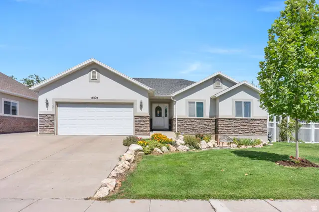 2302 W 1900 S, Syracuse, UT 84075 - #1