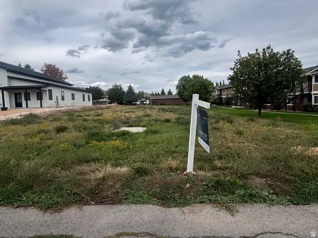 381 W Raspberry Patch Rd, Garden City, UT 84028 - #2