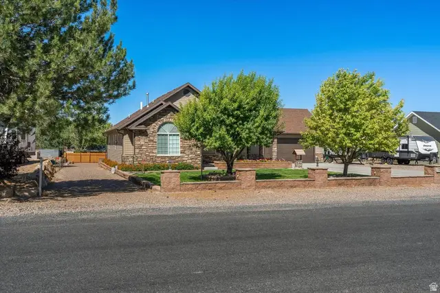 522 S 200 E, Enterprise, UT 84725 - #2